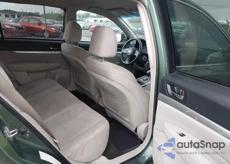 2013 Subaru Outback 2.5I Premium from USA, damaged, VIN 4S4BRBCC5D3290820